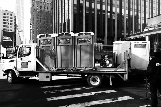 Best Best portable toilet rental  in Van Alstyne, TX